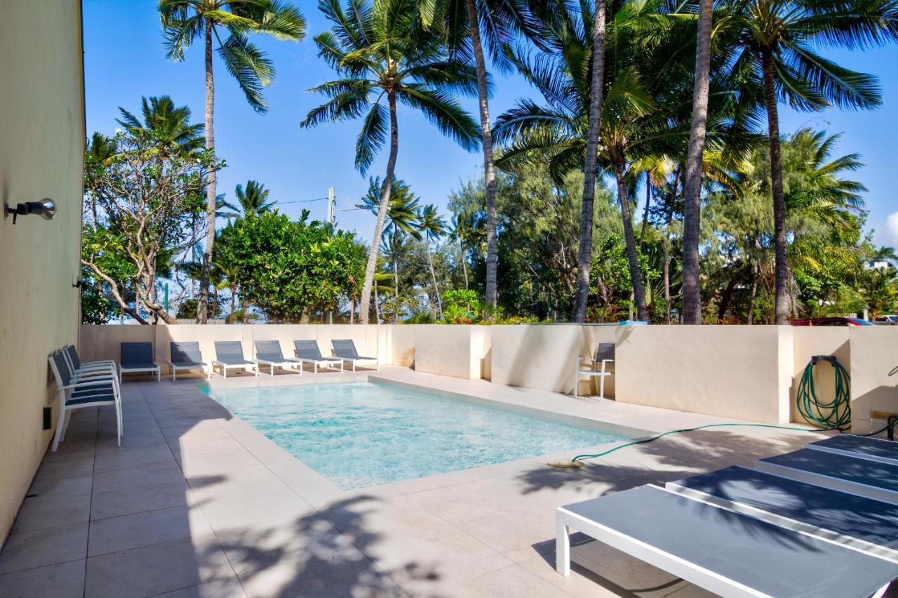 Number 2 On The Beach | Beautiful Beachfront Villa Port Douglas Esterno foto