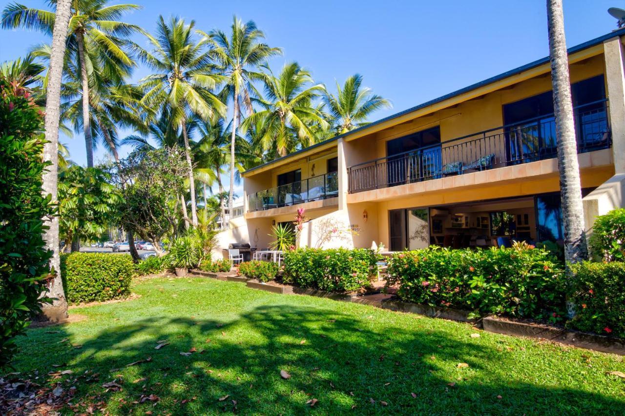 Number 2 On The Beach | Beautiful Beachfront Villa Port Douglas Esterno foto